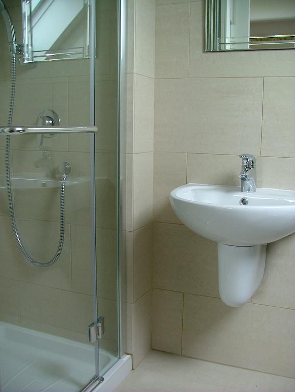Mead Lodge B&B Corsham Bilik gambar